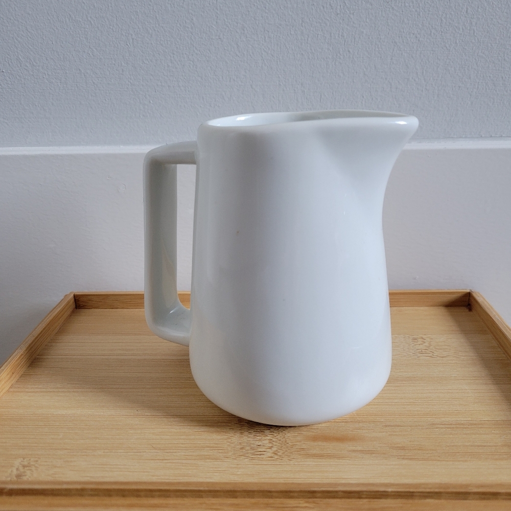 Vintage Modern White Creamer Pitcher (Small-12oz)
